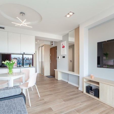 Apartment Pink Flamingo By Noclegi Renters เมียนซิดดรอแย ภายนอก รูปภาพ