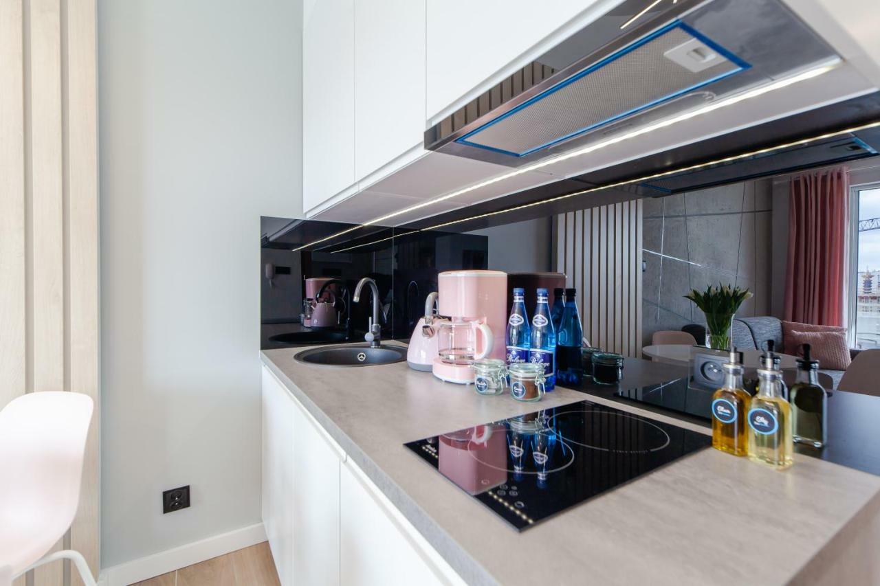 Apartment Pink Flamingo By Noclegi Renters เมียนซิดดรอแย ภายนอก รูปภาพ
